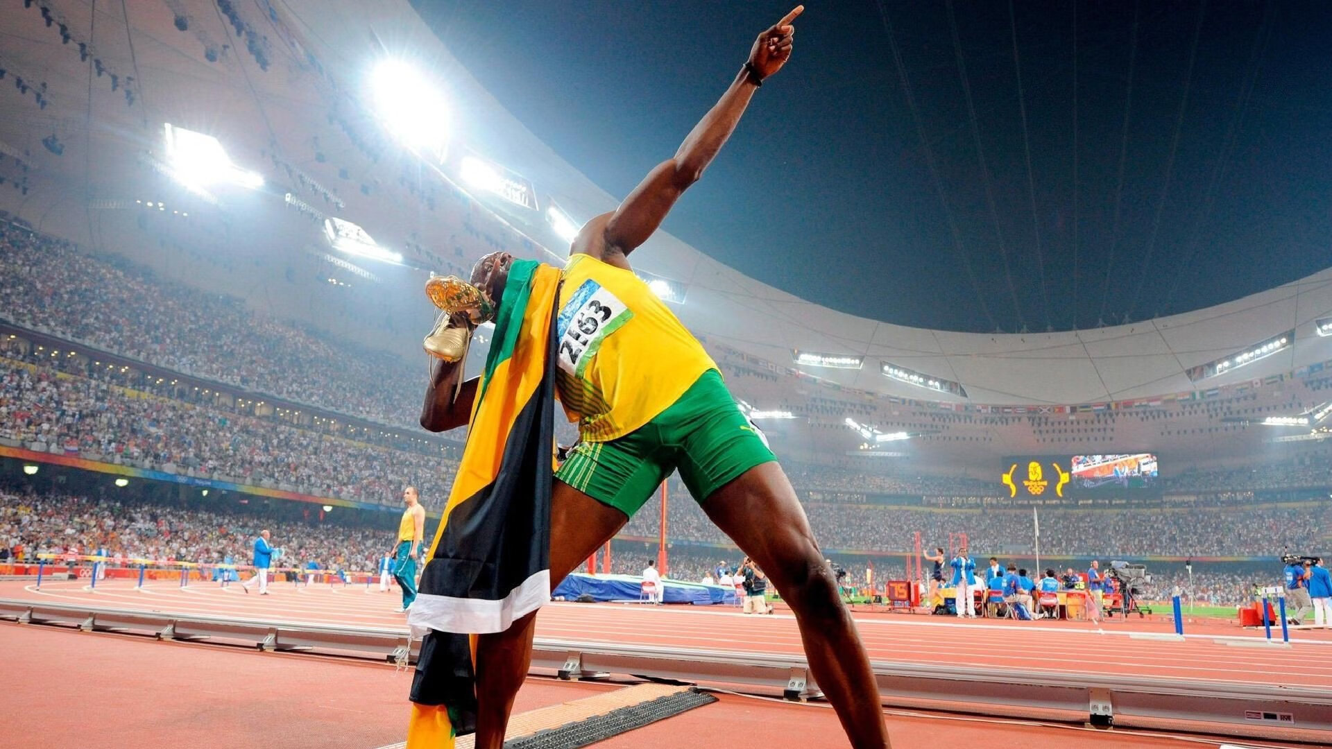 开云备用-未来篮球场：智能场地和科幻科技如何影响比赛？，智能led篮球场