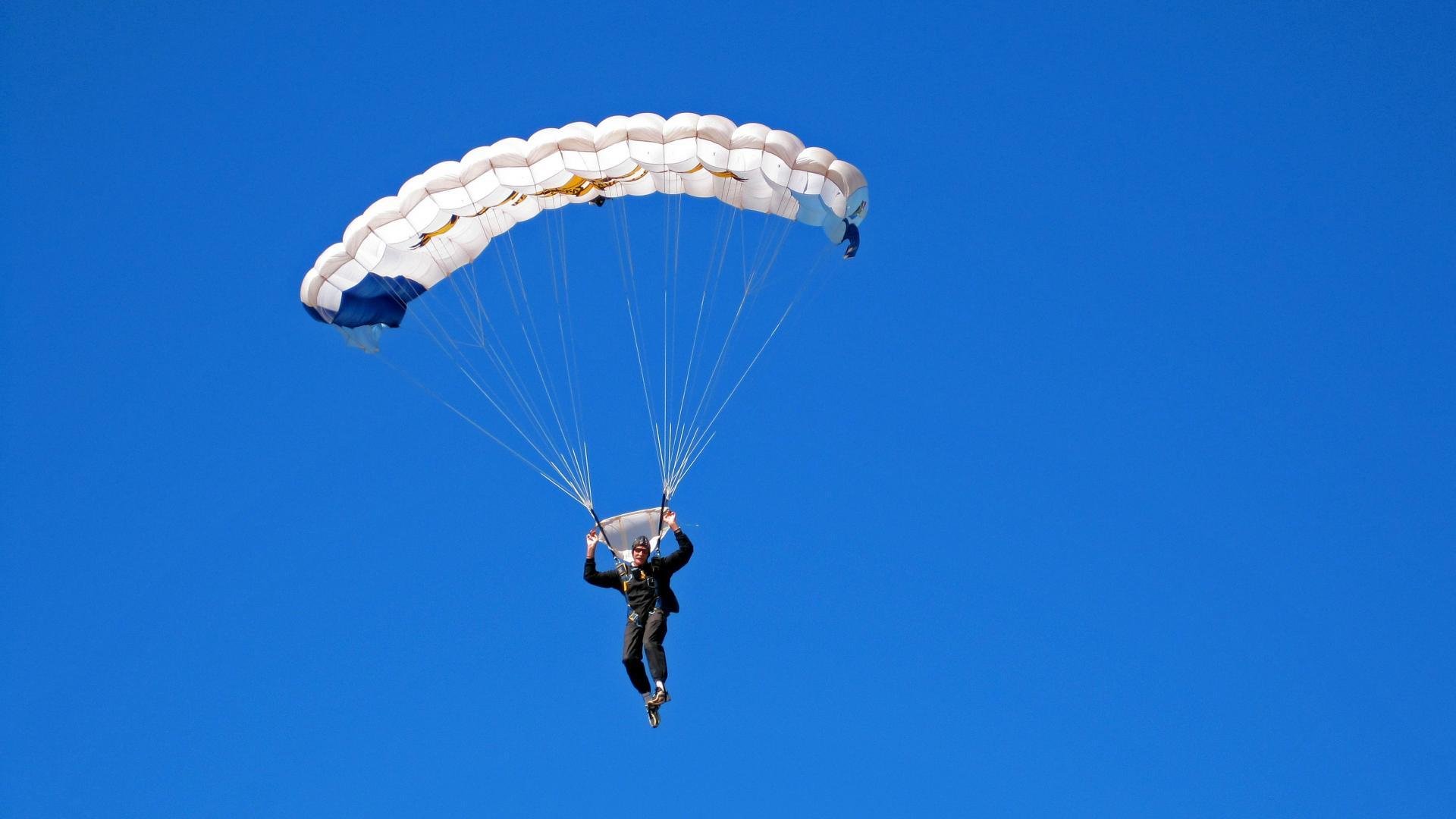 河床17岁新星马斯坦图奥诺引皇马关注，马斯坦古